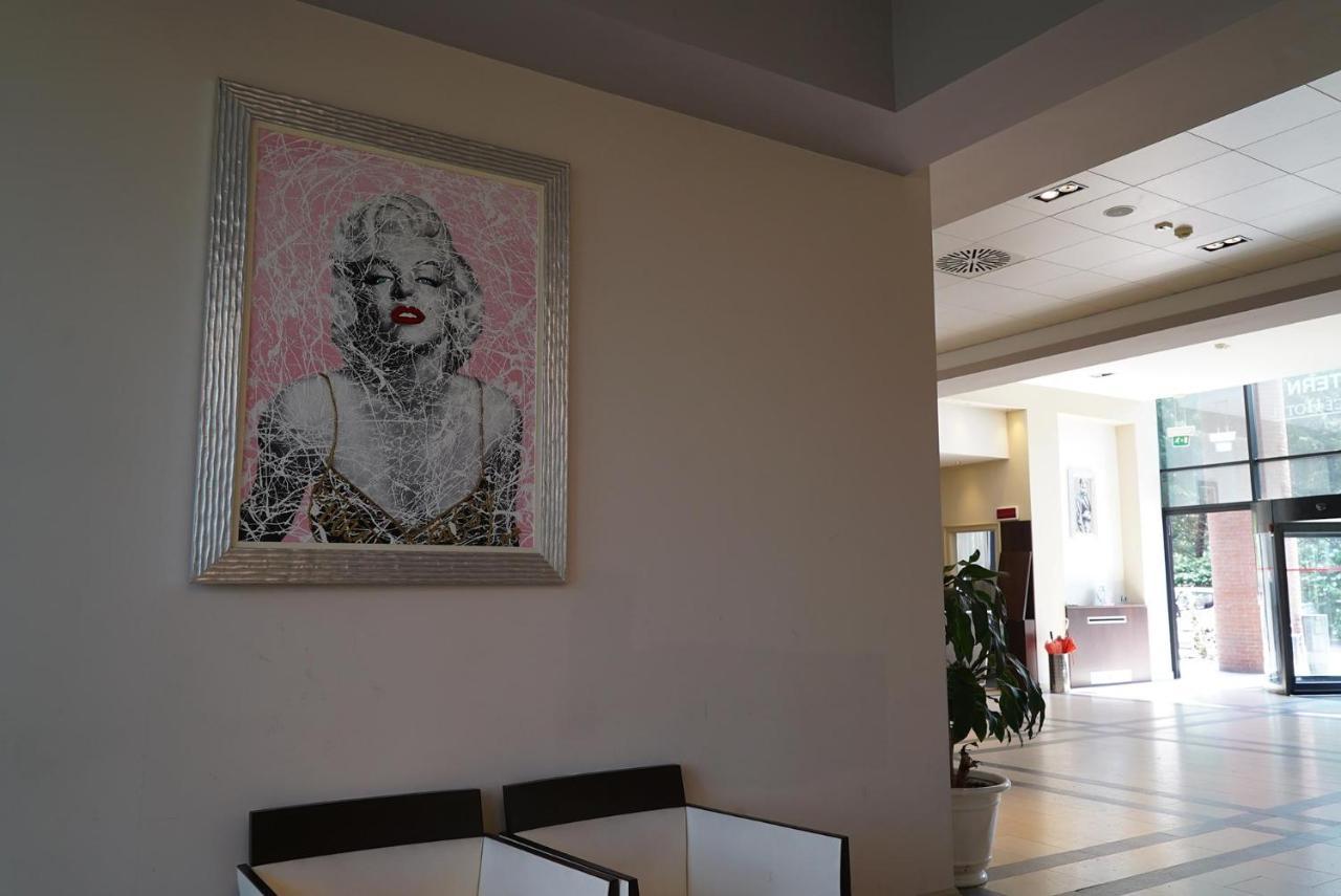 Costa Santʼ Abramo Cremona Palace Hotel מראה חיצוני תמונה