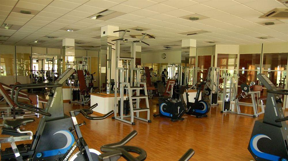 Costa Santʼ Abramo Cremona Palace Hotel מראה חיצוני תמונה